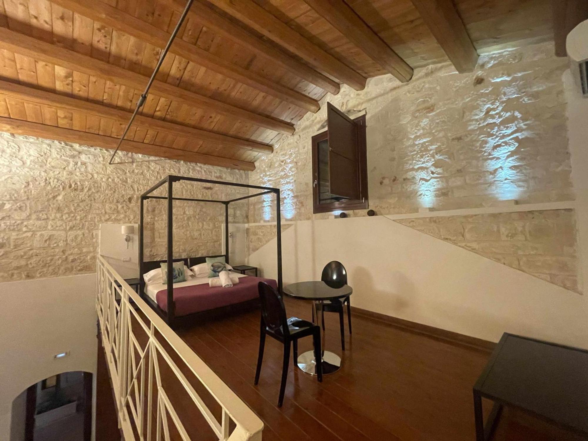 Torre Dantona Country Suites Pozzallo Ngoại thất bức ảnh